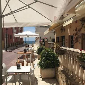 Hostal Restaurante Macavi